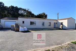 maison à la vente -   17430  TONNAY CHARENTE, surface 138 m2 vente maison - UBI443879183